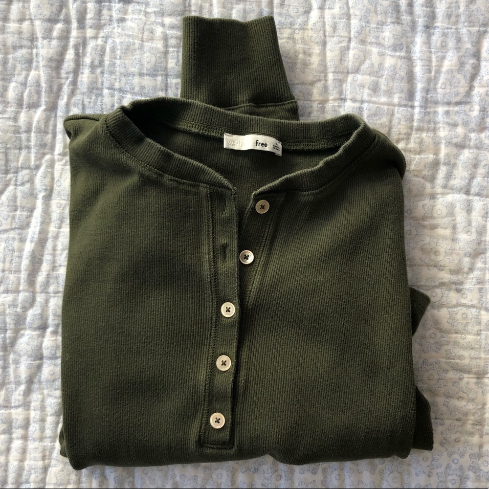 Wilfred Free Mavis T Shirt in Army Green